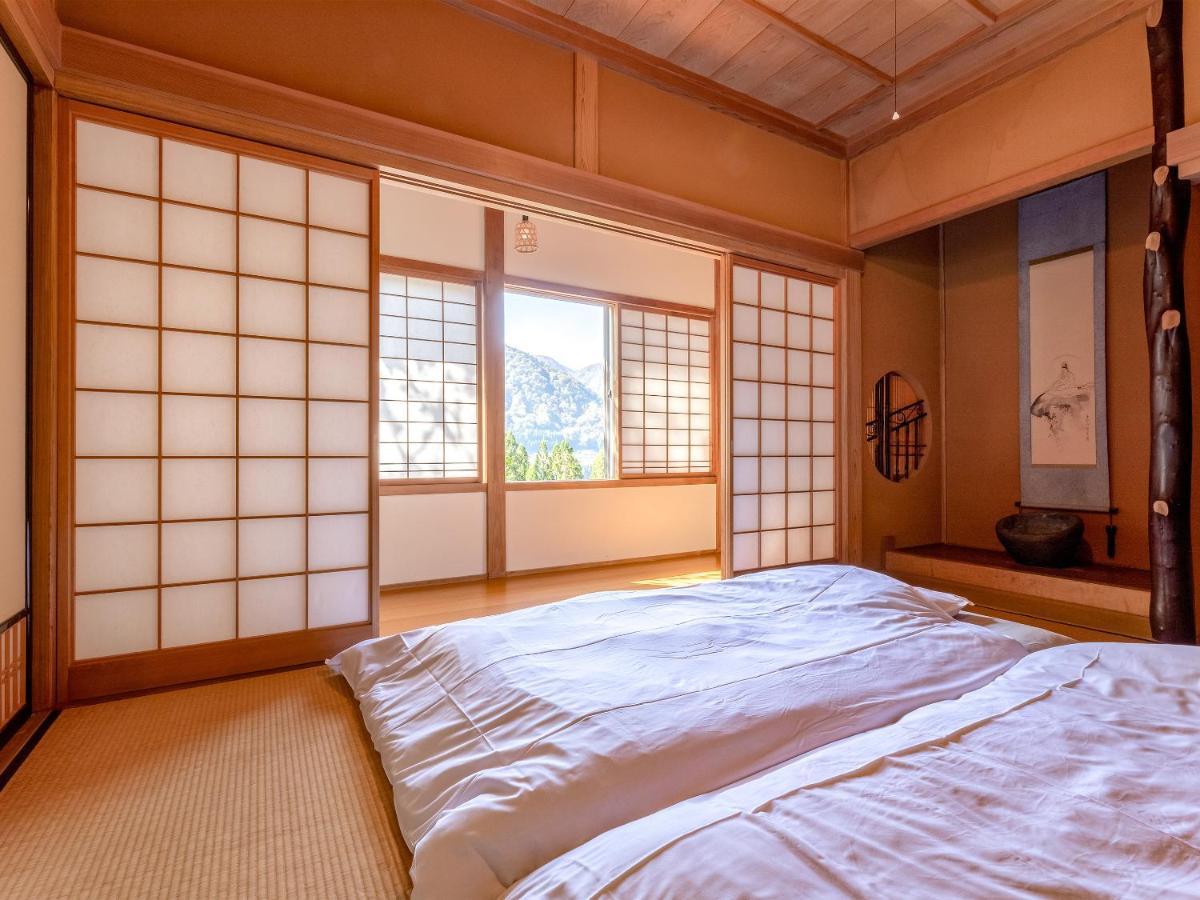 Guest House Takazuri-Kita Nanto Exterior foto